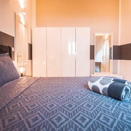 Apartment Royal Haus Des Meeres Vienna
