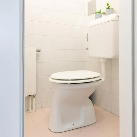 Yeshello Station Apartment
