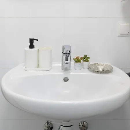 Yeshello Station Apartment Vienna