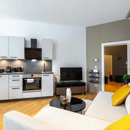Trendy With - Smart Tv, Coffee Machine In Meidling Vienna