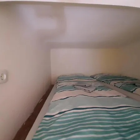 Monterooms Schonbrunn Vendégház *