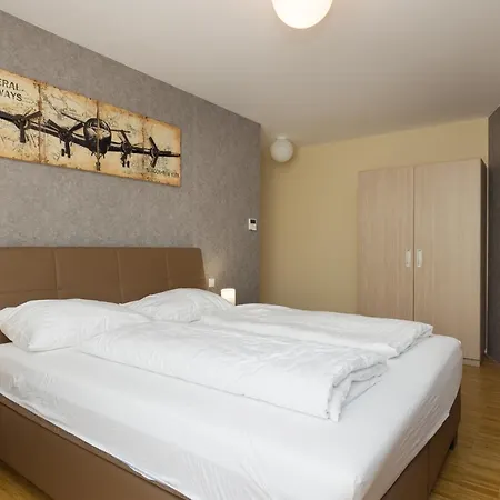 Linzerstrasse Apartment Vienna