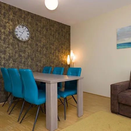 Linzerstrasse Apartment