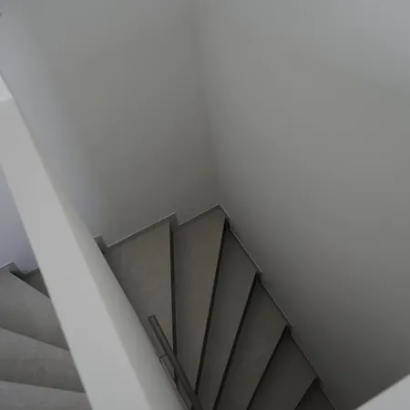 Dm