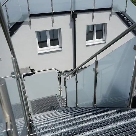Dm