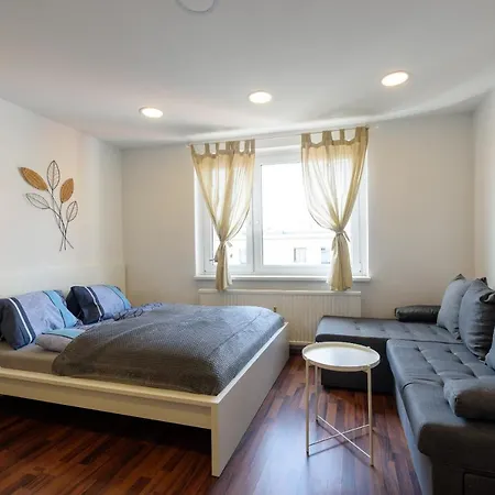 Lights - Hernals Apartment *