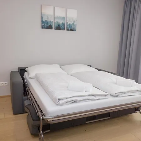 Yourapartment Theresien * Wien