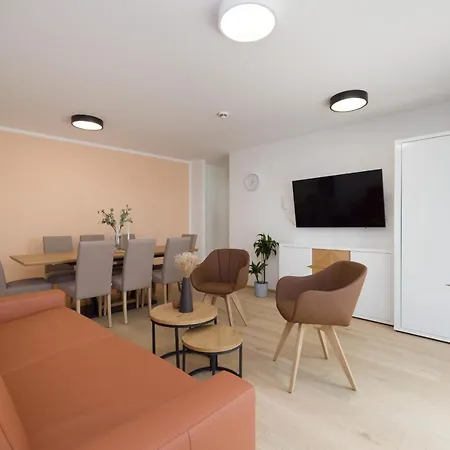 Yourapartment Theresien *