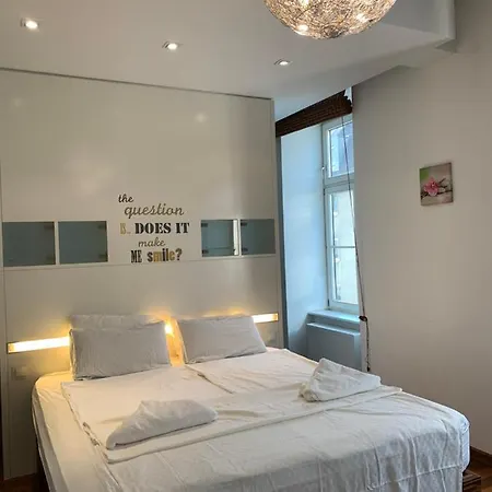 Apartment In The Heart Of