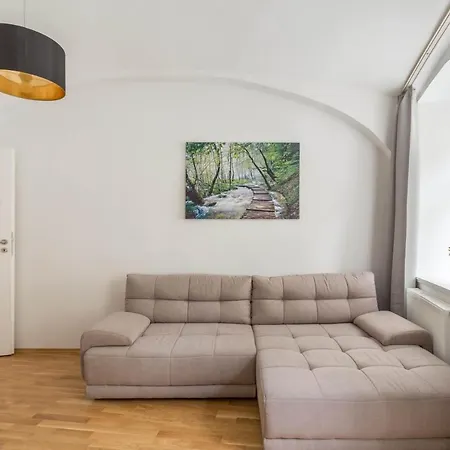Servus At Naschmarkt Ii Apartment Vienna