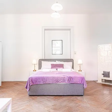 Cozy 2Br Apt. Near Akh Hospital-Ideal For Longstay