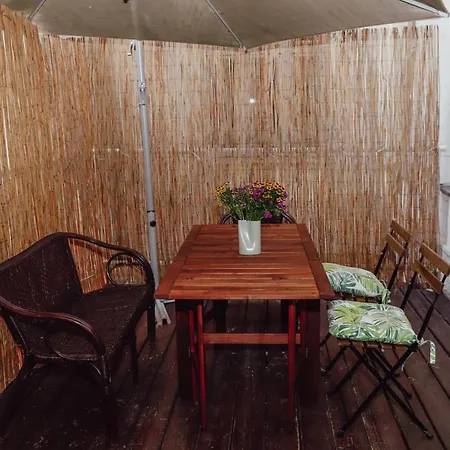 Apartment Ruhiges Terrassen