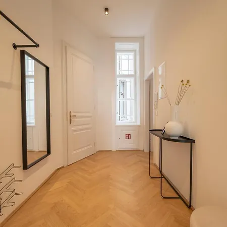 Appartement Deluxe In Beliebter Lage I Levestate