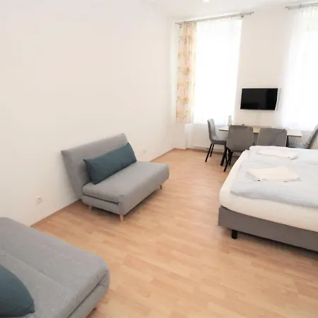 Studio Meidling By Interhome