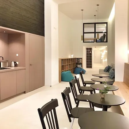 Grosszuegiges Mit Lounge Naehe Naschmarkt Apartment Vienna