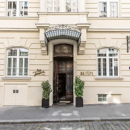 Hotel Josefine Wenen
