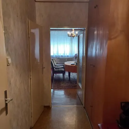 Ferienwohnung ,,wohnen Zu Grossmutter's Zeiten'' *