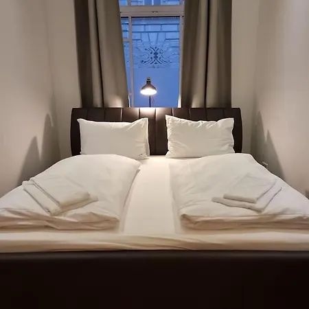 Apartment Sissi Royal - Inner 4 Bedroom Vienna