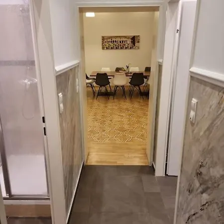 Apartment Sissi Royal - Inner 4 Bedroom Vienna