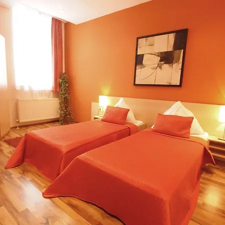 De Lux 3* Vienna