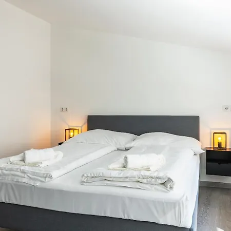 Open Space With Free Parking - Leopoldstadt Apartmán *