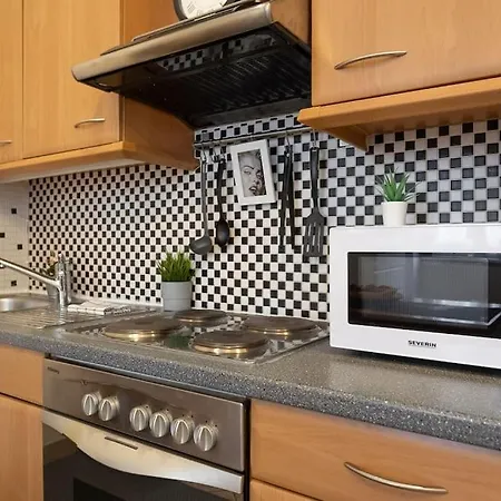 Apartment Charming & Authentic Flat - Central Located Vienna