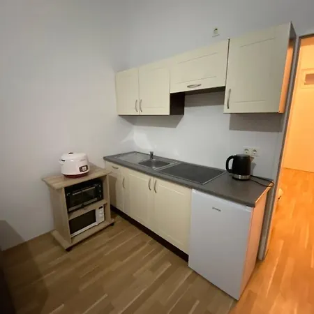 Apartment Wien1150 1 *