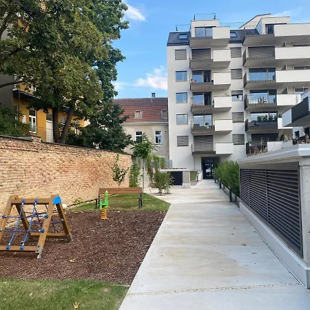 Apartment Terrace Flair *