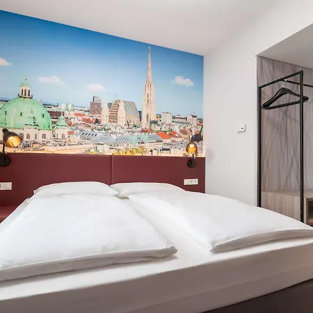 Campanile South Hotel 3*