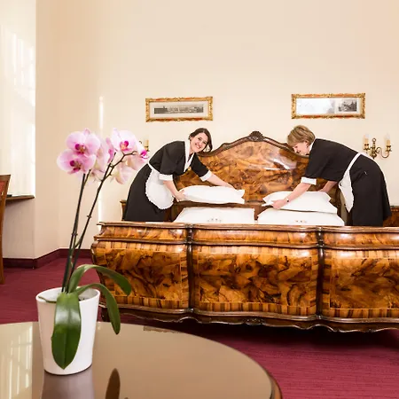 Stefanie - Vienna's Oldest Hotel Wenen