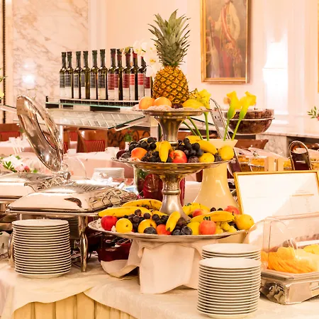 Hotel Stefanie - Vienna's Oldest Wenen