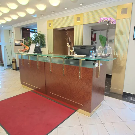 Hotel Secession An Der Oper 4*