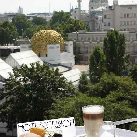 Secession An Der Oper Wien