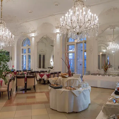 Hotel Austria Trend Schloss Wilhelminenberg 4*