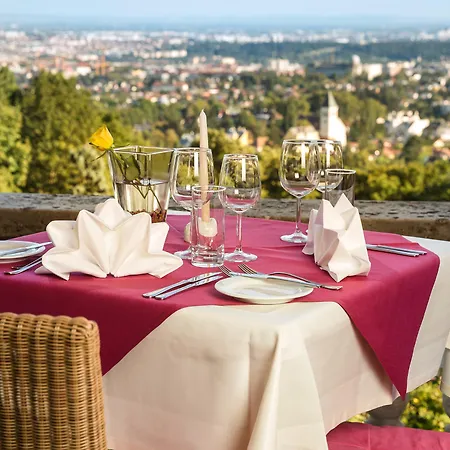 Austria Trend Schloss Wilhelminenberg 4*