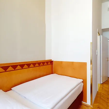 Post Hotel