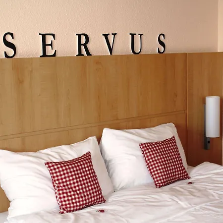 Ibis Messe מלון 3*