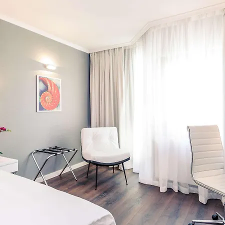 Mercure Raphael 4* Wenen
