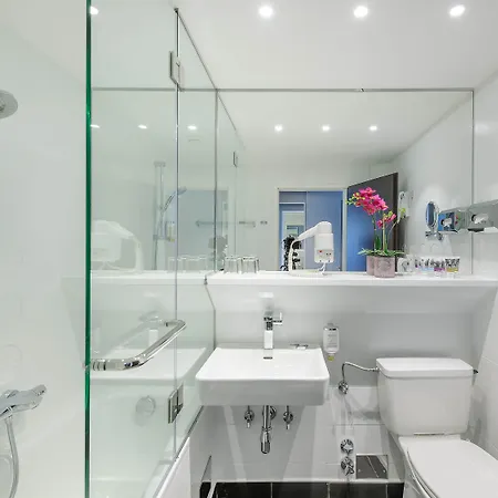 Hotel Mercure Raphael 4*