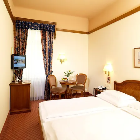 Hotel City Central 4* Вена