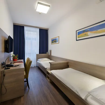 Hotel Lucia