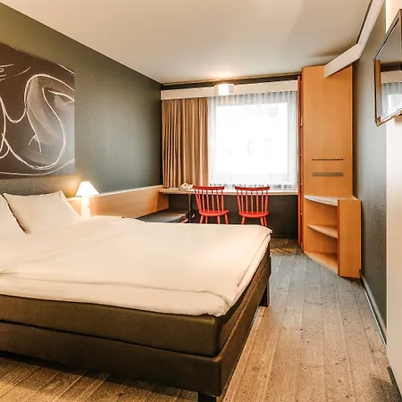 Ibis Hotell