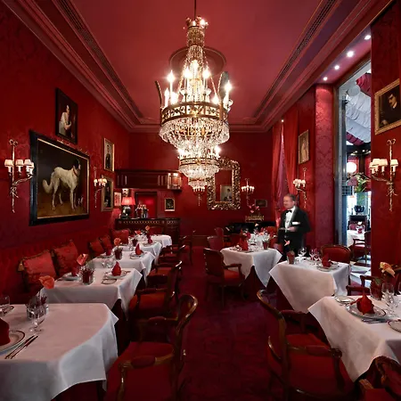 Sacher Hotel 5*