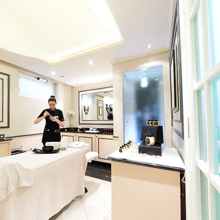 Sacher Hotel 5*