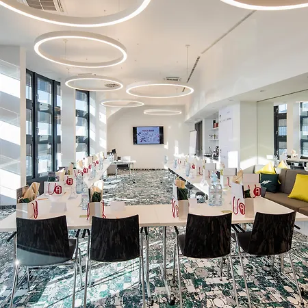Hotel Arcotel Donauzentrum Vienna