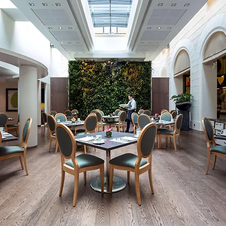 Hotel Anantara Palais Hansen - Newly Renovated