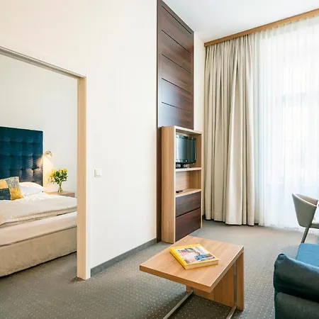 Hilight Suite Hotel 4*
