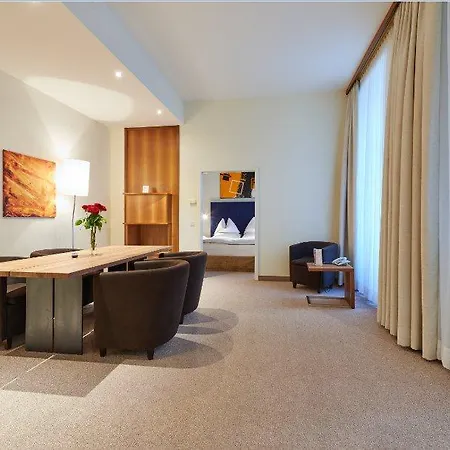 Hotel Hilight Suite Hotel