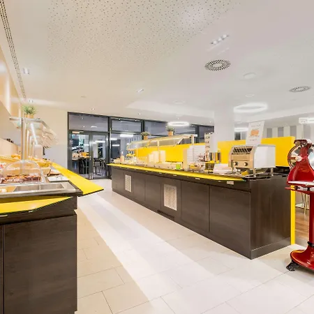 Szálloda Leonardo Hauptbahnhof 4*