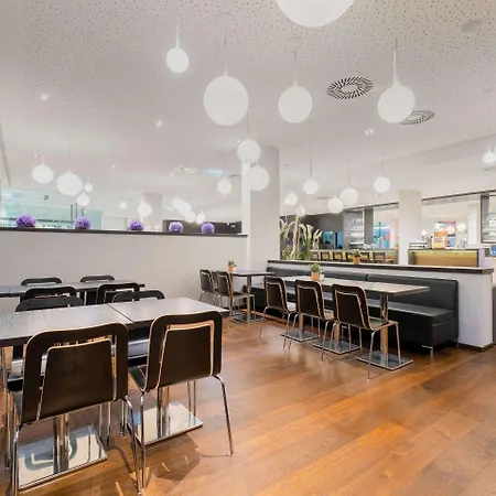 Leonardo Hauptbahnhof Hotel